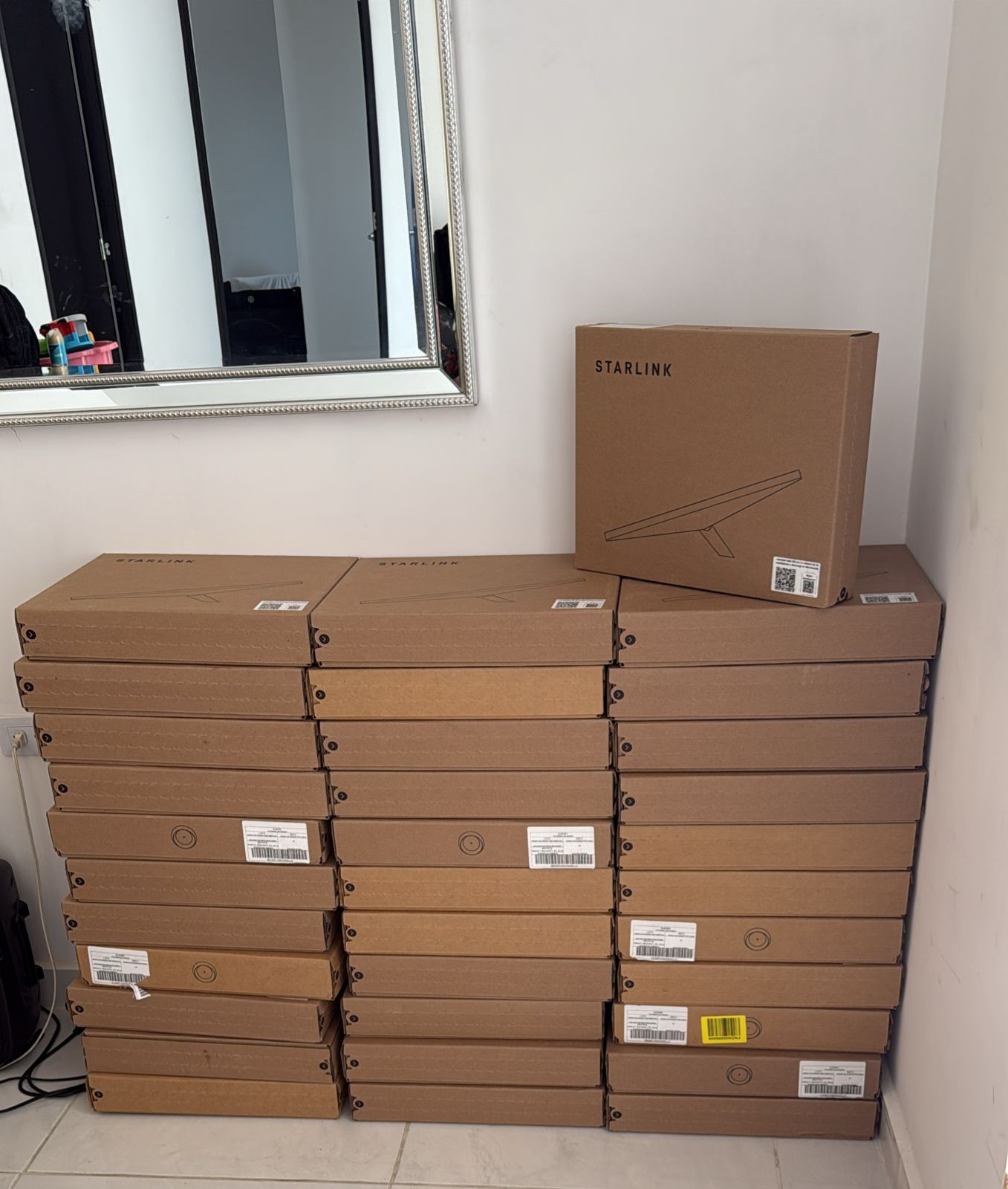 Starlink Mini Kit – Global Activation | Brand New & Sealed